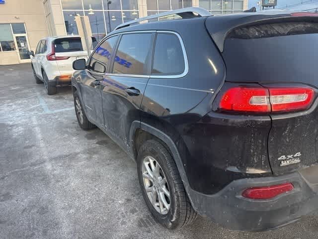 Thumbnail: 2015 Jeep Cherokee - 8