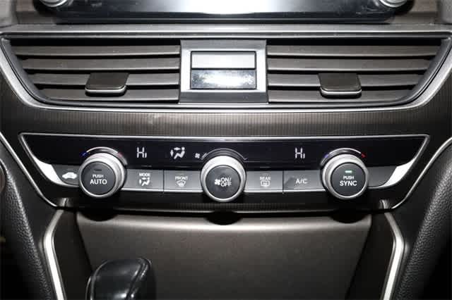 Thumbnail: 2022 Honda Accord - 30