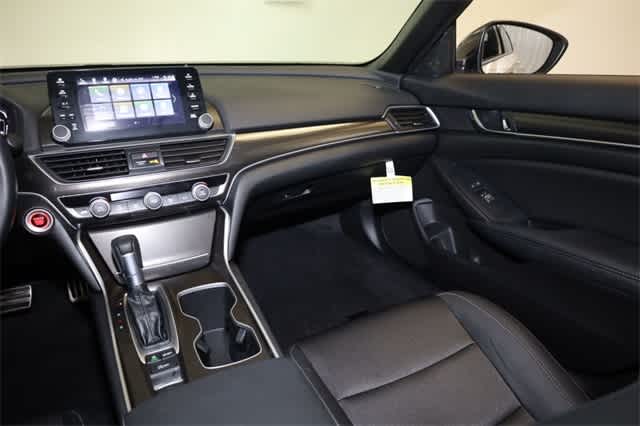 2022 Honda Accord Sport 18