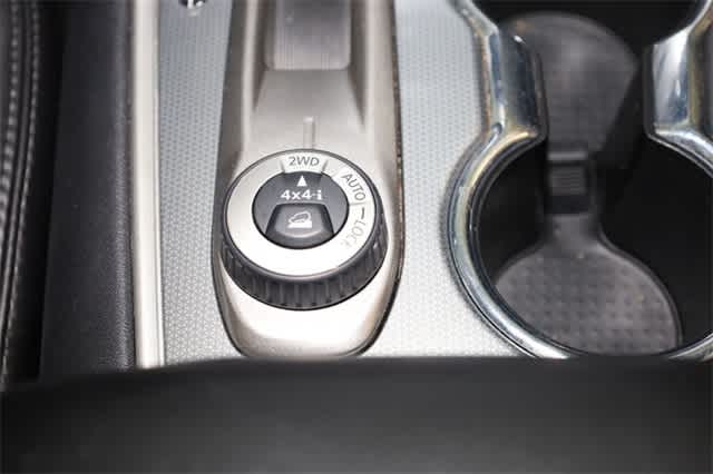 Thumbnail: 2017 Nissan Pathfinder - 34