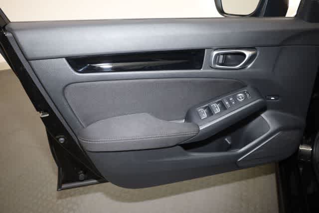 Thumbnail: 2023 Honda Civic - 13