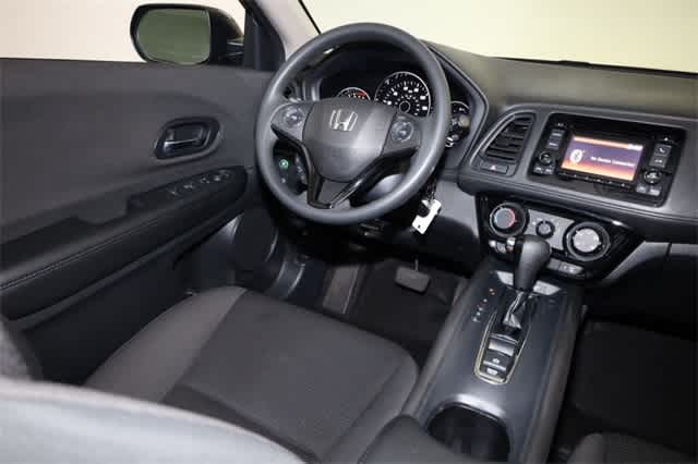 Thumbnail: 2021 Honda HR-V - 17