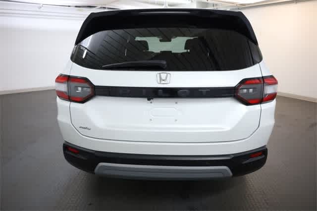 Thumbnail: 2023 Honda Pilot - 6