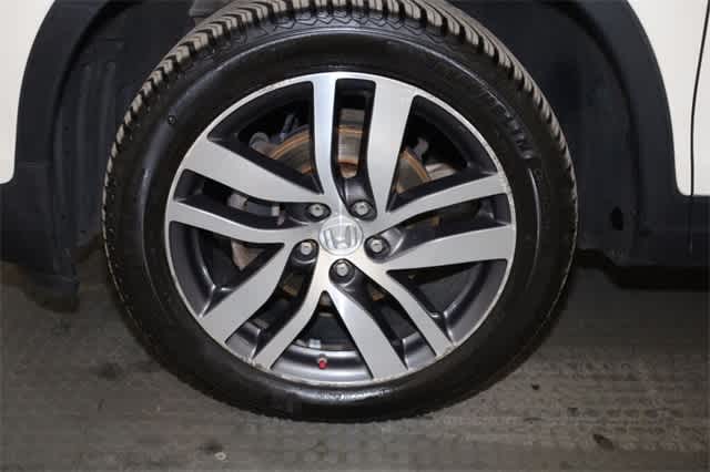 Thumbnail: 2017 Honda Pilot - 40