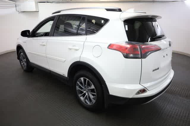 Thumbnail: 2017 Toyota RAV4 - 3