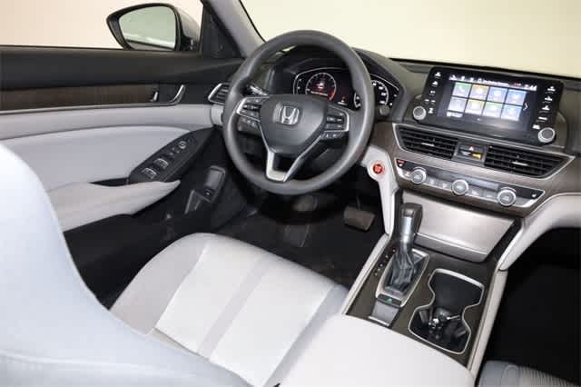 Thumbnail: 2018 Honda Accord - 16