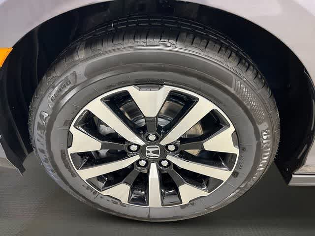 Thumbnail: 2026 Honda Odyssey - 10