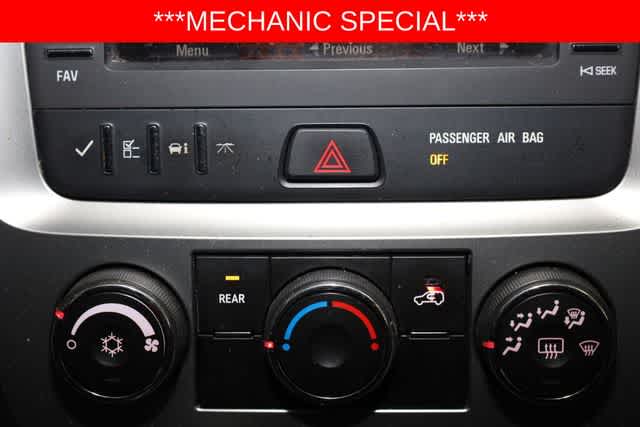 Thumbnail: 2016 GMC Acadia - 25