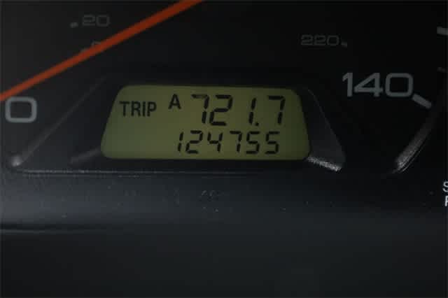 Thumbnail: 2001 Honda Odyssey - 17