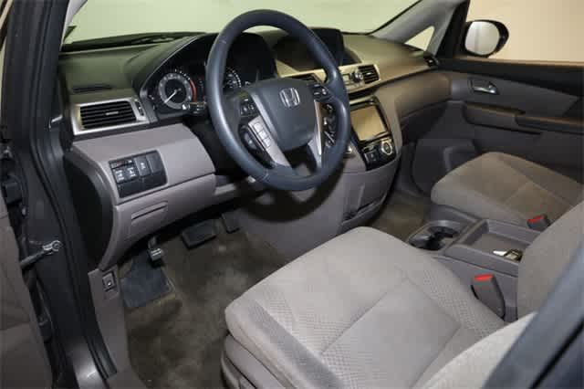 2015 Honda Odyssey EX 14
