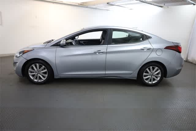 Thumbnail: 2016 Hyundai Elantra - 3