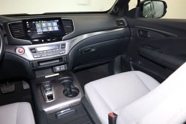 Thumbnail: 2023 Honda Passport - 25