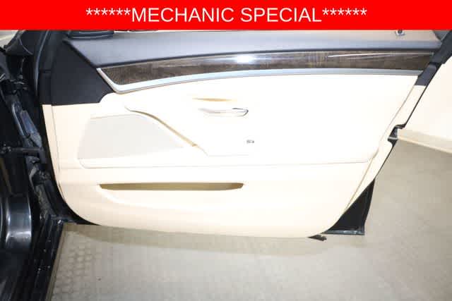 Thumbnail: 2011 BMW 5 Series - 22