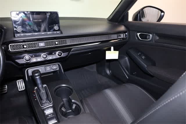 Thumbnail: 2024 Honda Civic - 24