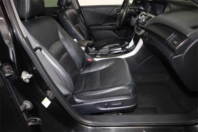 Thumbnail: 2013 Honda Accord - 20