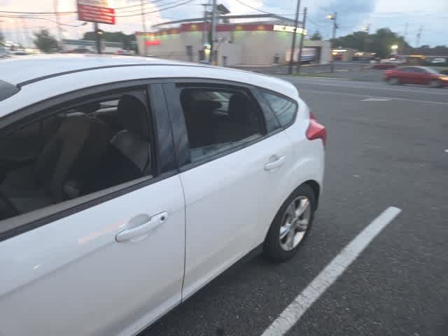 Thumbnail: 2014 Ford Focus - 3