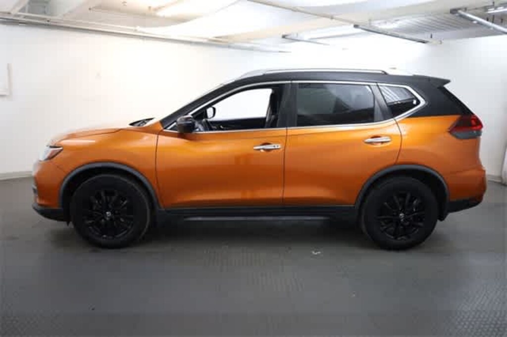 Used 2019 Nissan Rogue SV SUV