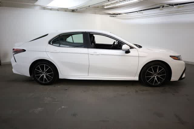 Thumbnail: 2023 Toyota Camry - 9