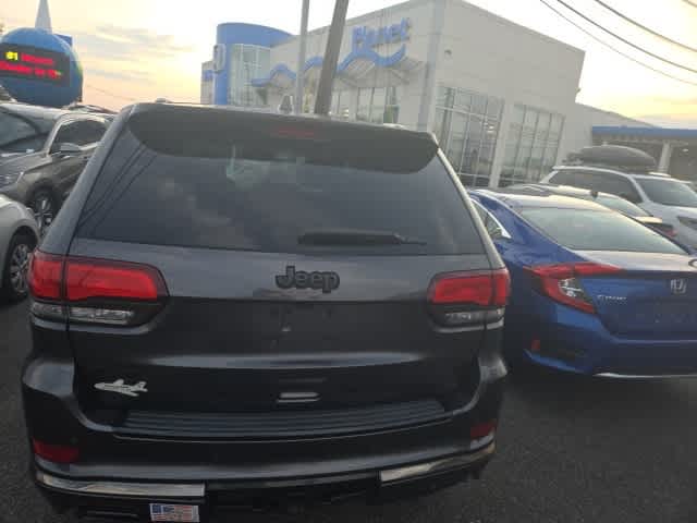 Thumbnail: 2015 Jeep Grand Cherokee - 11
