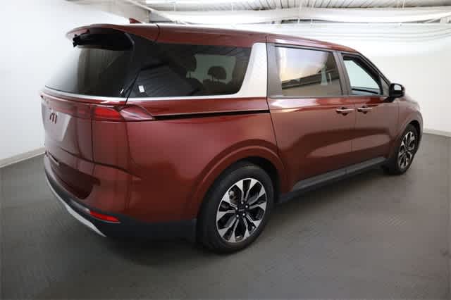 Thumbnail: 2022 Kia Carnival - 8