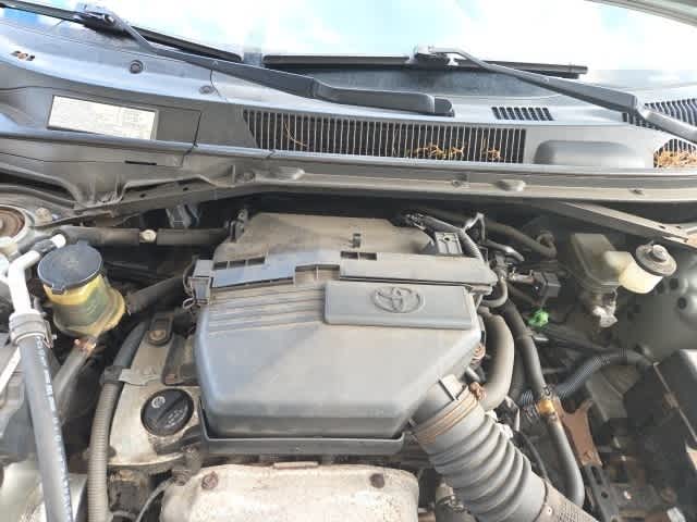 2005 Toyota RAV4 Base 35
