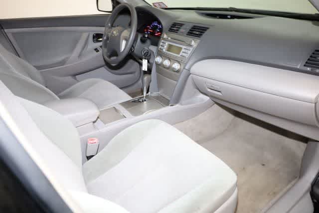 Thumbnail: 2011 Toyota Camry - 28