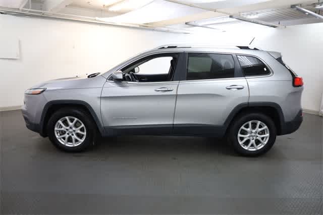 Thumbnail: 2015 Jeep Cherokee - 3
