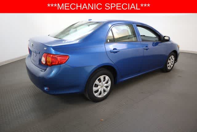 Thumbnail: 2010 Toyota Corolla - 8