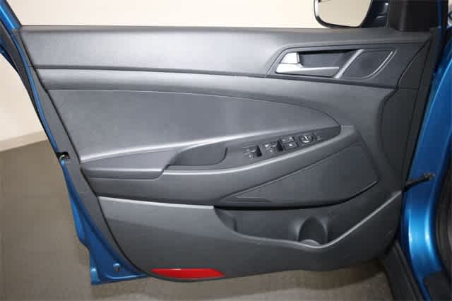 Thumbnail: 2019 Hyundai Tucson - 13