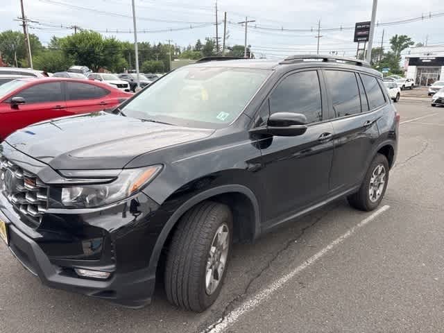 Thumbnail: 2023 Honda Passport - 2