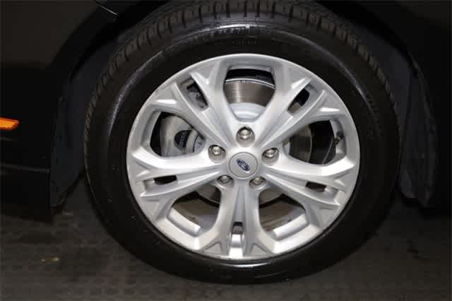 Thumbnail: 2012 Ford Fusion - 32