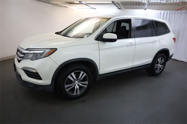 Thumbnail: 2017 Honda Pilot - 2