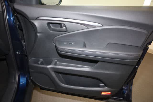 Thumbnail: 2023 Honda Passport - 34