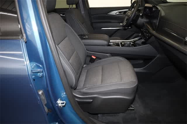 Thumbnail: 2024 Chevrolet Traverse - 20