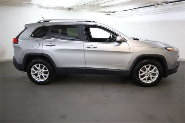 Thumbnail: 2015 Jeep Cherokee - 9
