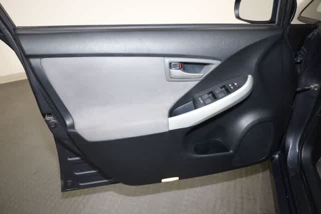 Thumbnail: 2012 Toyota Prius - 13