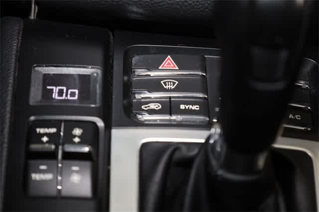 Thumbnail: 2017 Porsche Macan - 32