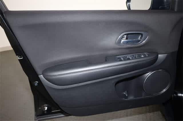 Thumbnail: 2018 Honda HR-V - 13