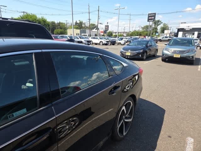 Thumbnail: 2022 Honda Accord - 4