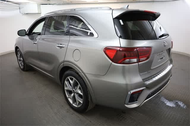 Thumbnail: 2019 Kia Sorento - 4