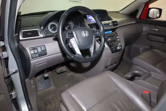 Thumbnail: 2011 Honda Odyssey - 14