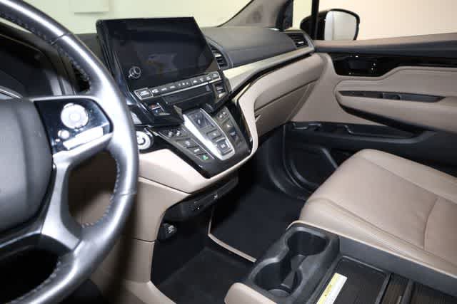 Thumbnail: 2018 Honda Odyssey - 23
