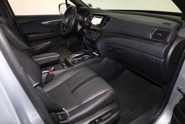 Thumbnail: 2023 Honda Passport - 19