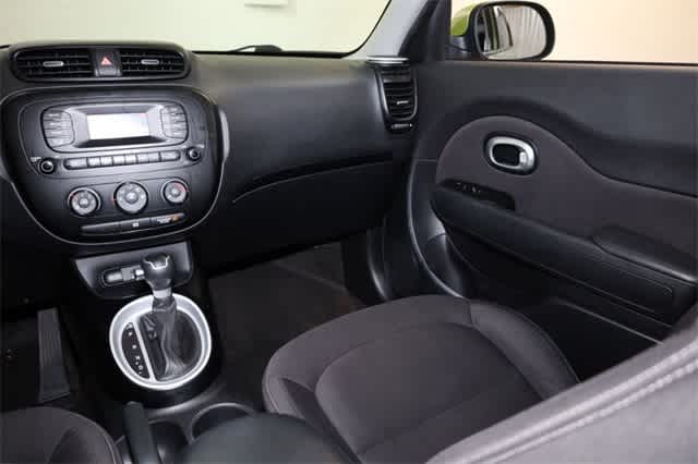 Thumbnail: 2015 Kia Soul - 18