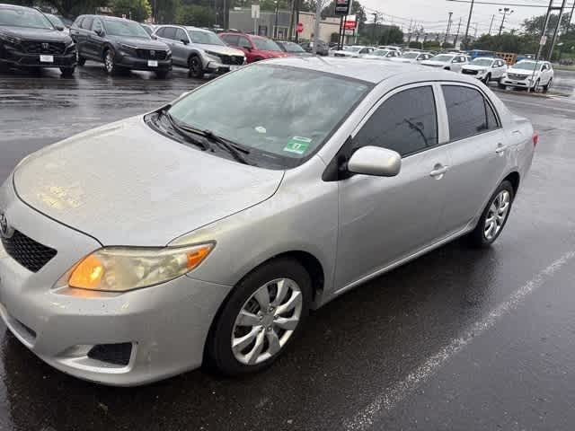 Thumbnail: 2010 Toyota Corolla - 2