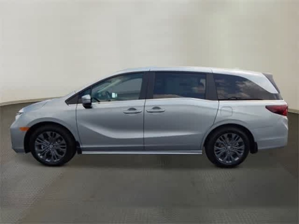 New 2026 Honda Odyssey Touring Van Passenger