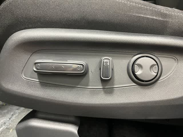 Thumbnail: 2026 Honda CR-V - 13