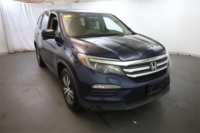 Thumbnail: 2017 Honda Pilot - 11