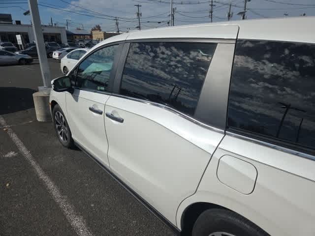 Thumbnail: 2023 Honda Odyssey - 6