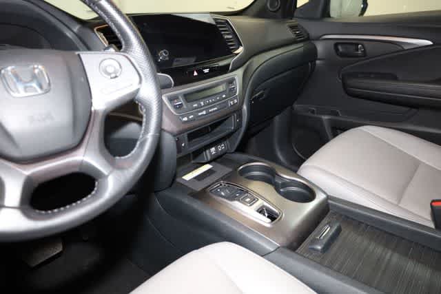 Thumbnail: 2023 Honda Passport - 16